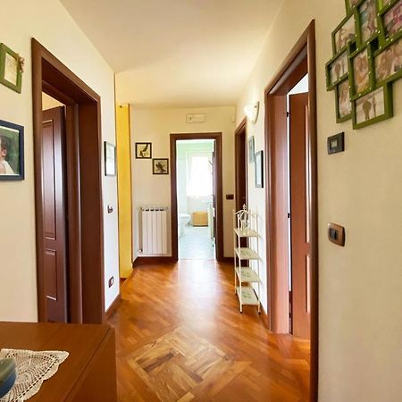 La Madonnina Bed and Breakfast Querceta Exteriör bild